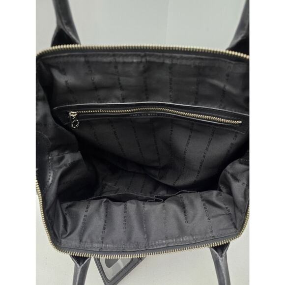 Marc Jacobs Womens Tote Bag Black Nylon Leather Pockets ID Tag Zip - Picture 11 of 12